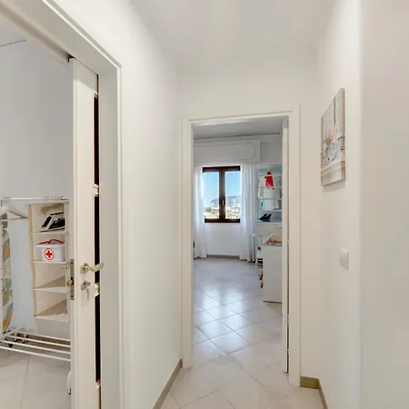 Apartment Realty Holidays - Ciprea