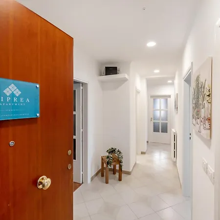 Appartement Realty Holidays - Ciprea *